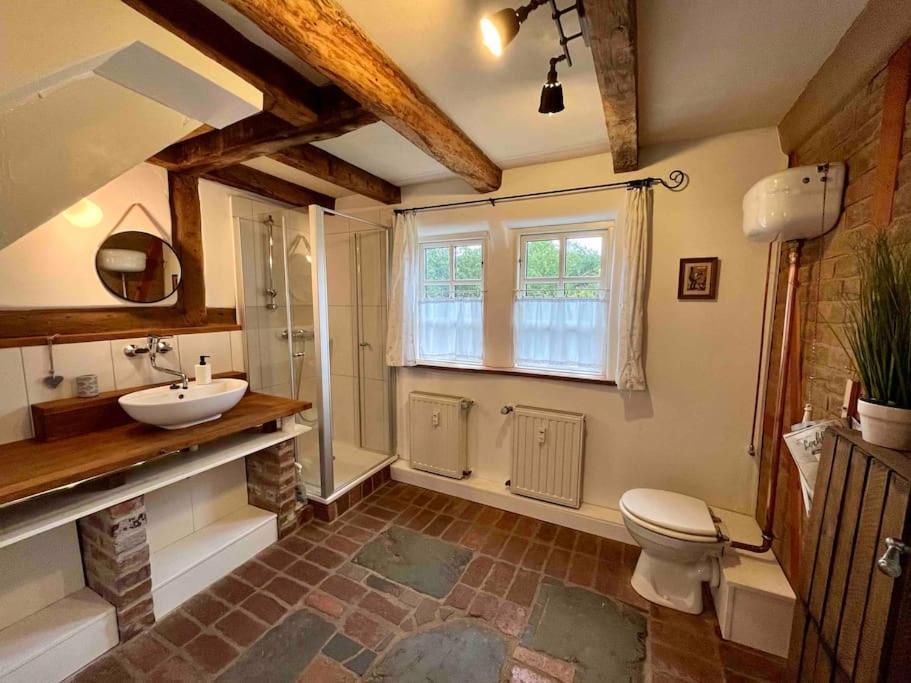 Villa Fachwerkhaus Am Waldesrand Solingen Esterno foto